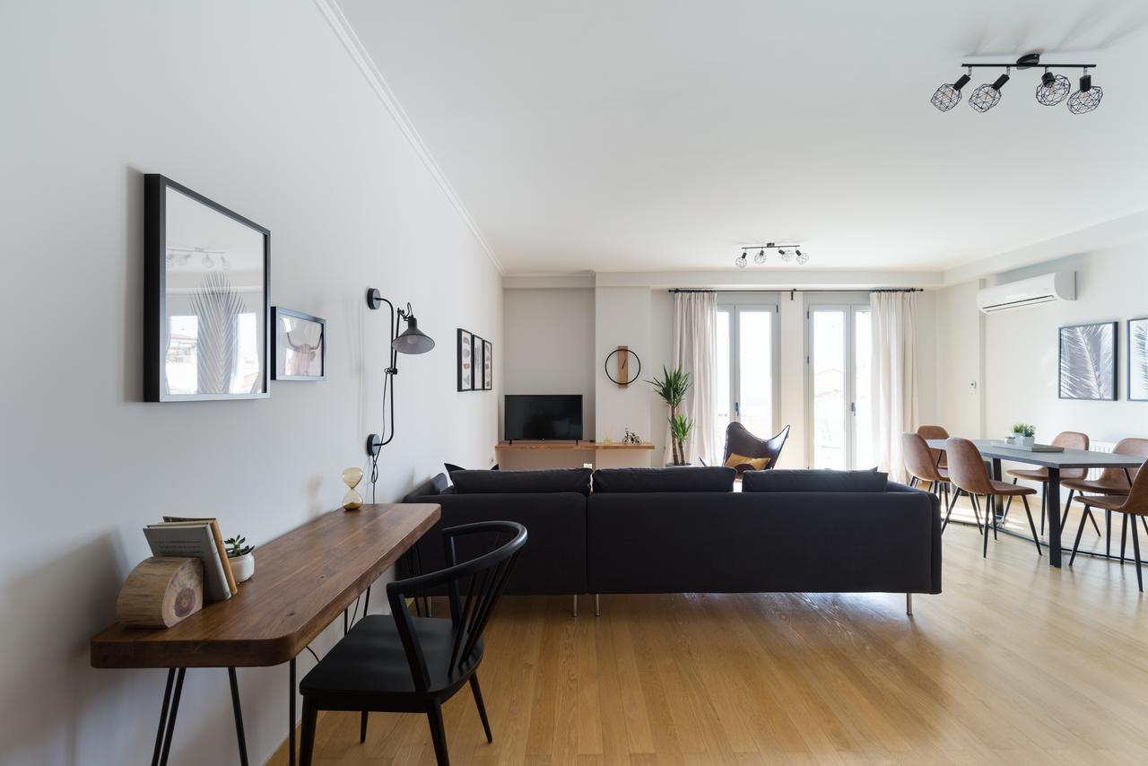 Stylish And Spacious 2Bd - Thiseio By Upstreet Athen Exterior foto