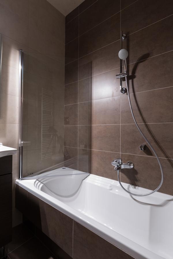 Stylish And Spacious 2Bd - Thiseio By Upstreet Athen Exterior foto